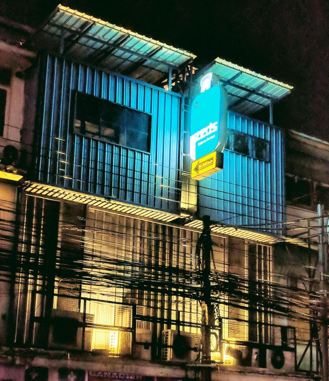 Zeds Hostel Bangkok Exterior foto